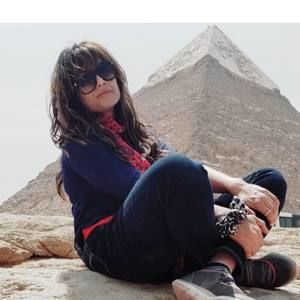 Meet your Posher, Faiza